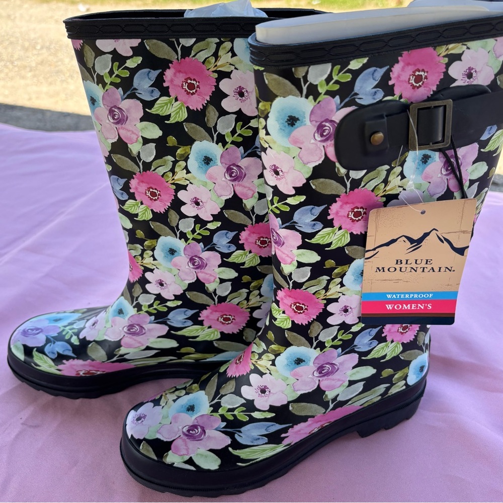 Women's Floral Waterproof Rain Boots - Pink & Multi
